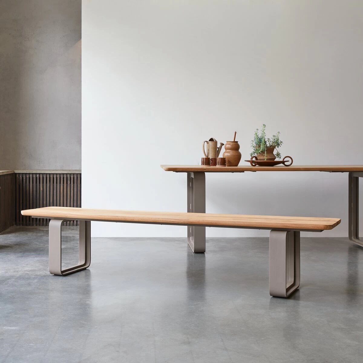 Harper - Banc En Teck Massif Et Aluminium – Image 4