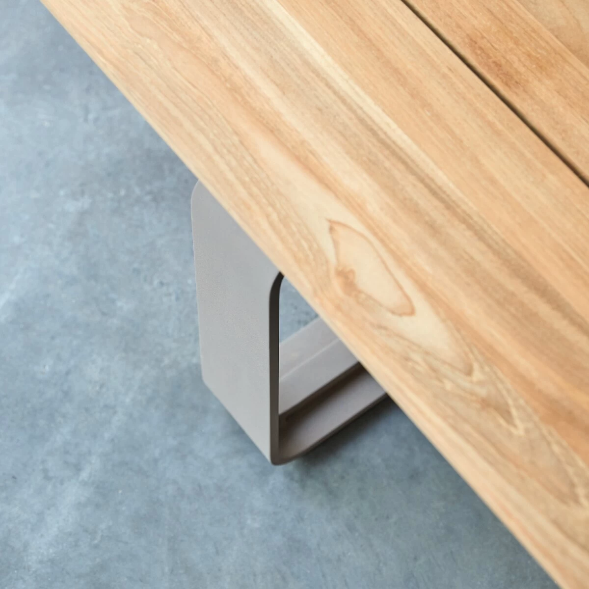 Harper - Banc En Teck Massif Et Aluminium – Image 5