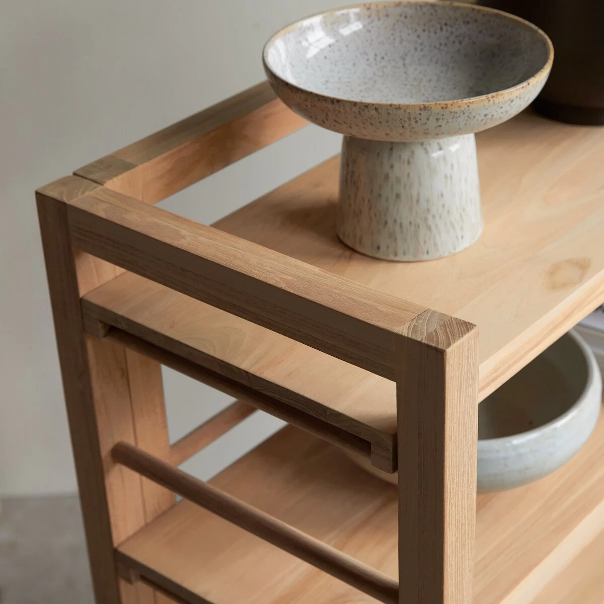 Sera - Bibliothèque Basse En Teck Massif – Image 6