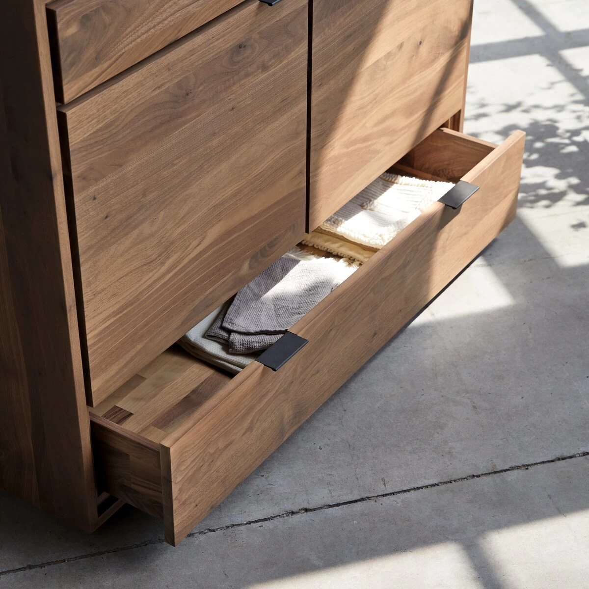 Senson - Buffet En Noyer Massif 120 Cm – Image 6