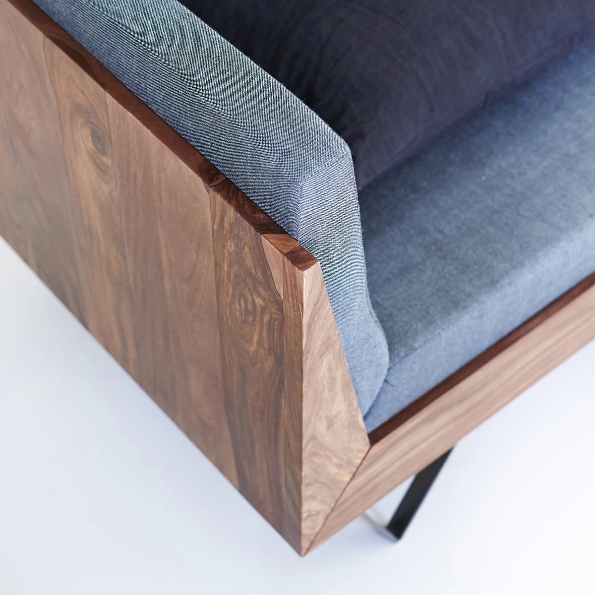 Metric - Canapé En Palissandre Massif Et Tissu, 3 Places – Image 4