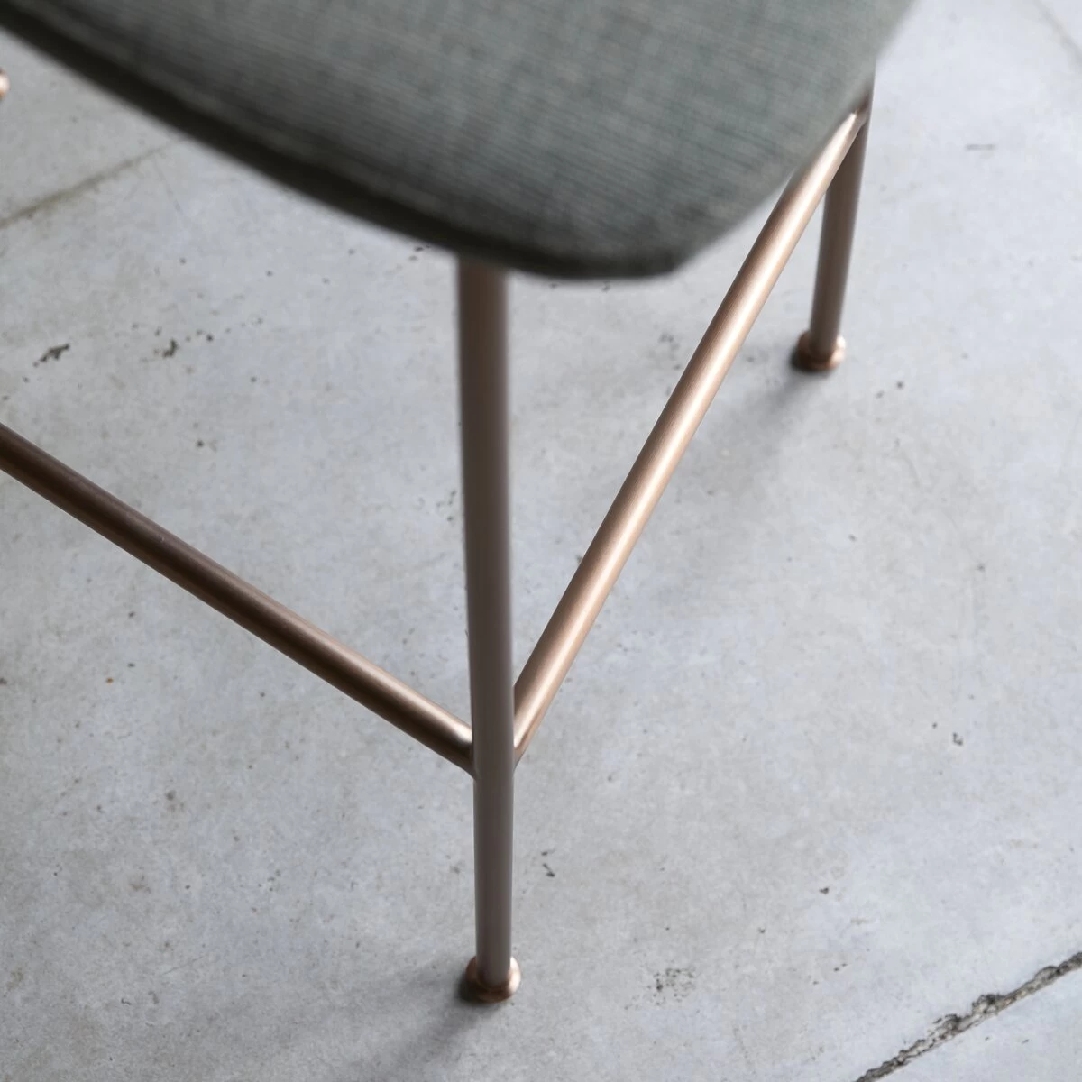 Yutapi - Chaise De Bar Linen Green En Chêne Massif – Image 9