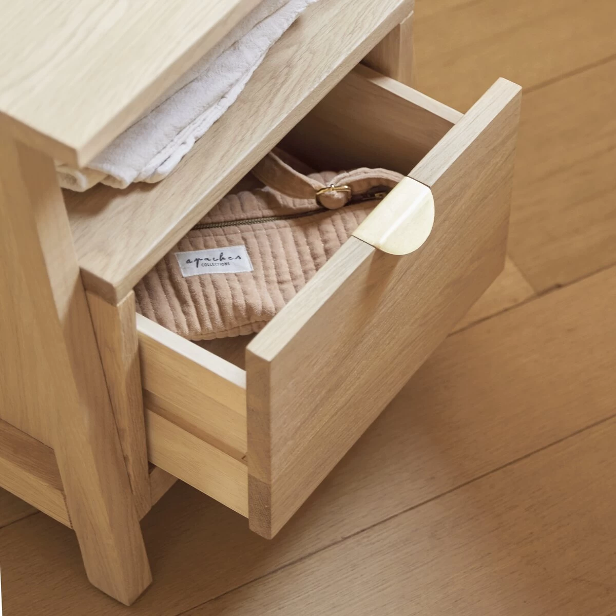 Pola - Chevet En Chêne Massif – Image 2