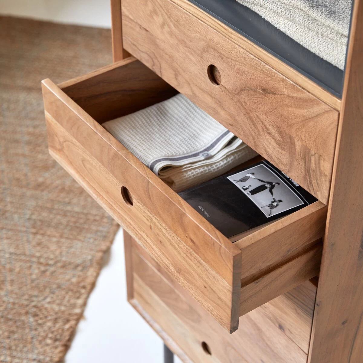 Pavel - Chiffonnier En Acacia – Image 2