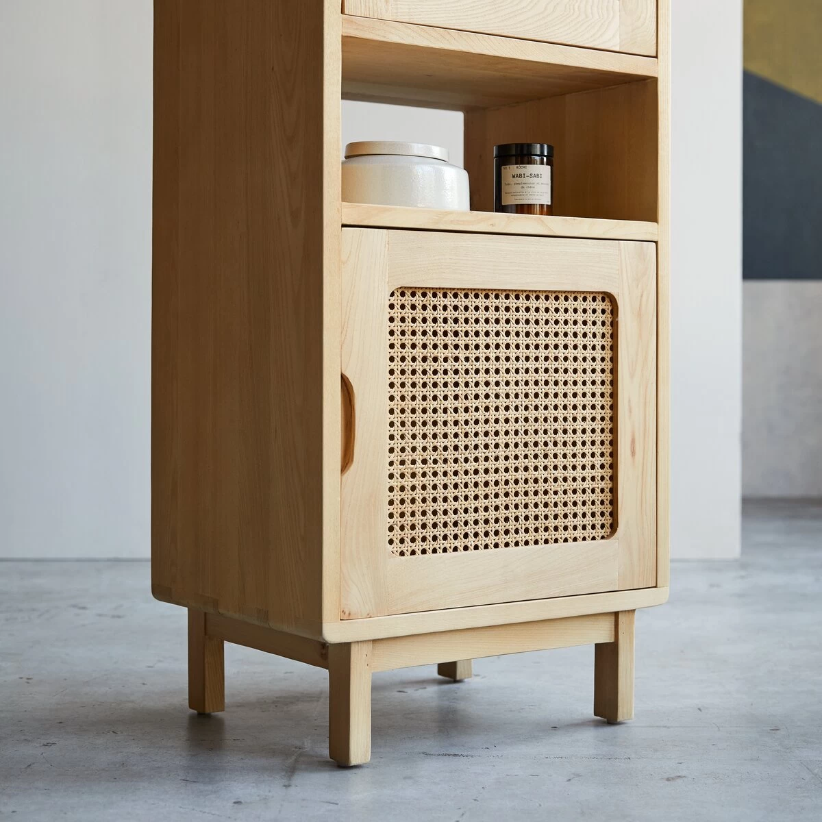 Luis - Colonne Basse En Orme Massif Et Cannage – Image 2