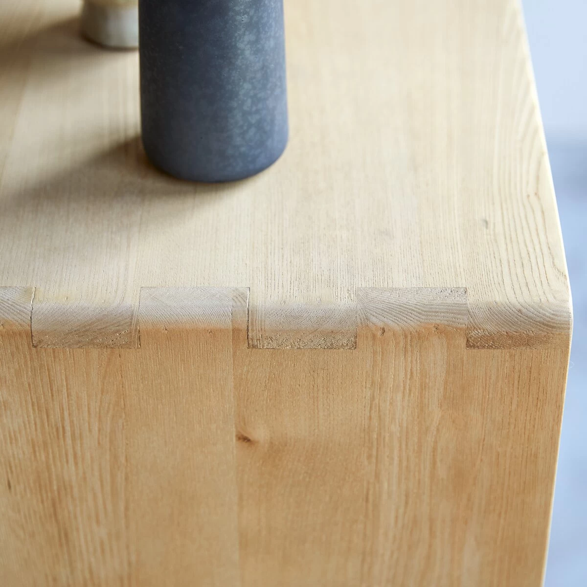 Luis - Colonne Basse En Orme Massif Et Cannage – Image 6