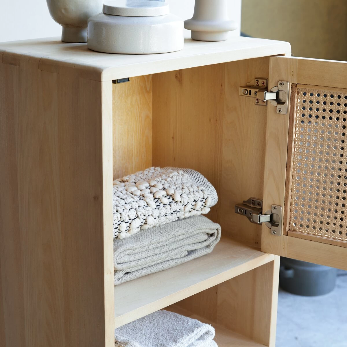 Luis - Colonne Haute En Orme Massif Et Cannage – Image 2