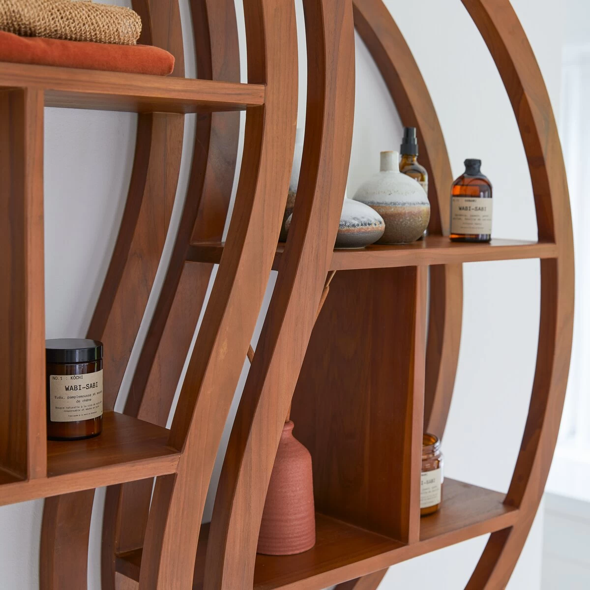 Ying Yang - Etagère Murale En Teck Massif – Image 2