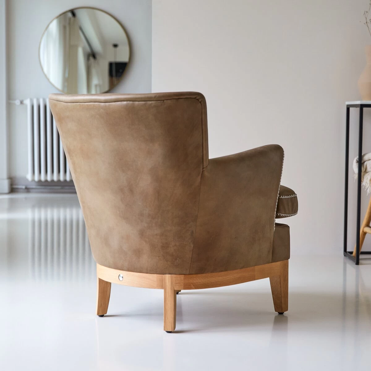 Comoc - Fauteuil En Chêne Massif Et Cuir Cheyenne – Image 7