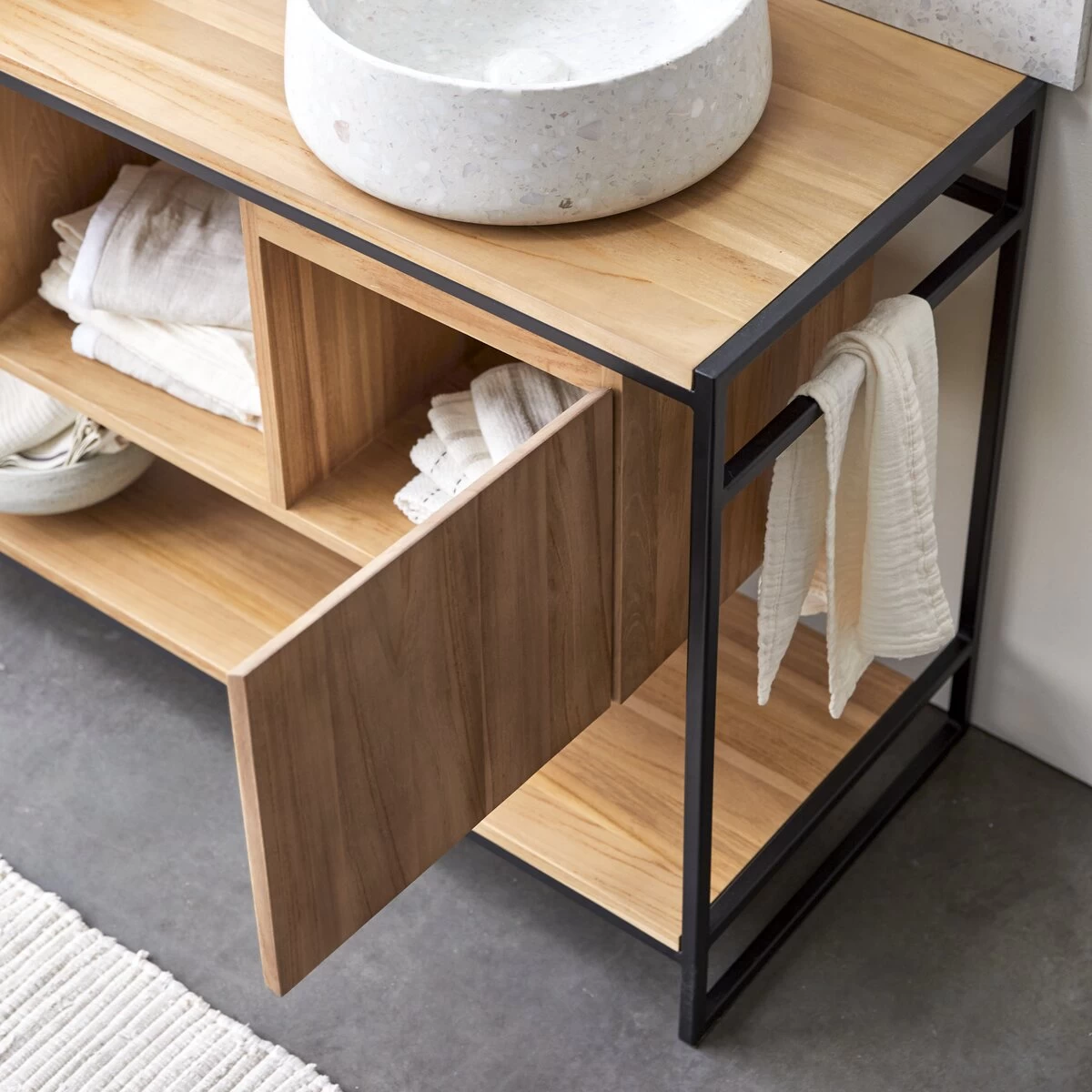 Michal - Meuble Sous Vasque En Teck Massif Et Métal 140 Cm – Image 2