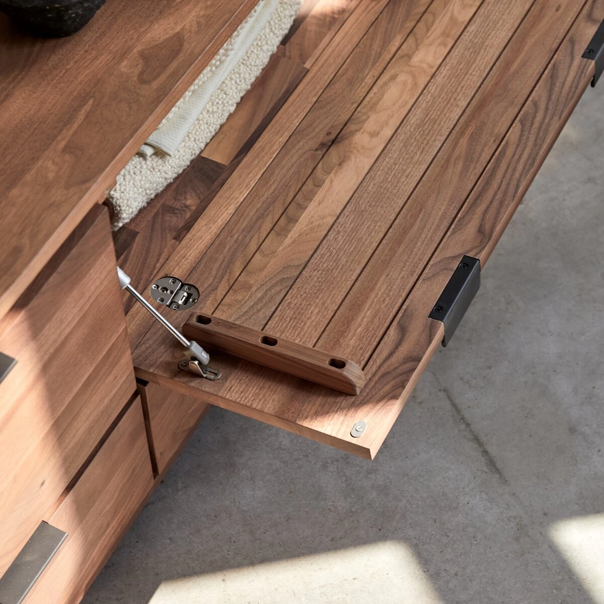 Senson - Meuble TV En Noyer Massif 180 Cm – Image 5