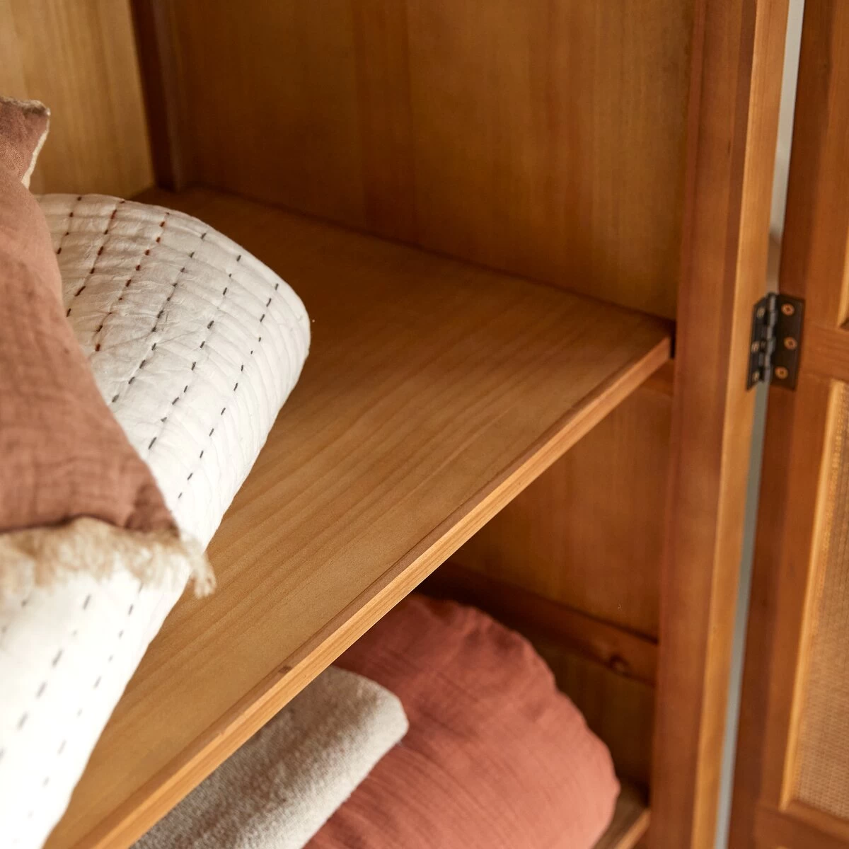 Ninon - Armoire Enfant En Pin Et Cannage – Image 5