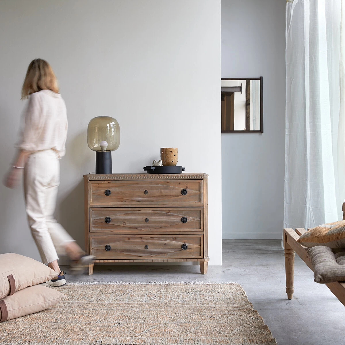 Note - Lampe De Table En Aluminium – Image 2