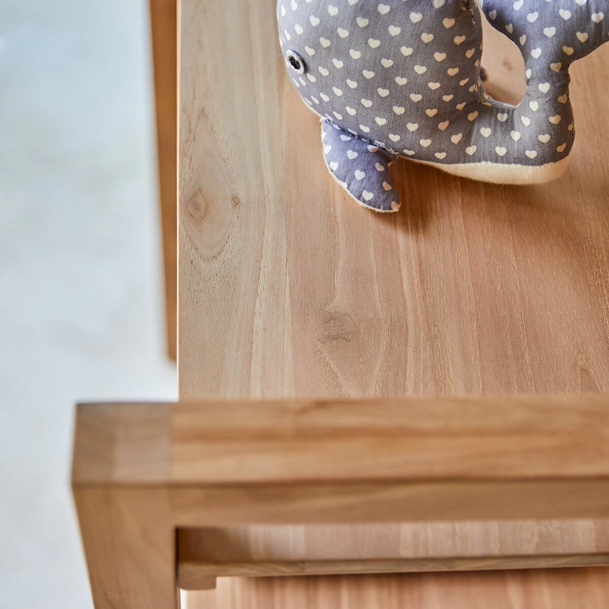 Sera - Bibliothèque Basse Enfant En Teck Massif – Image 3
