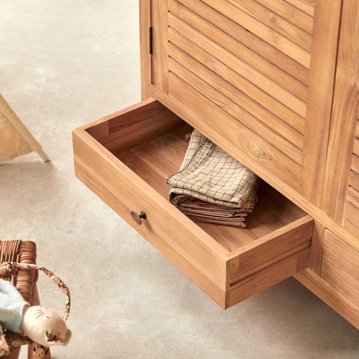 Suzette - Armoire Enfant En Teck Massif – Image 3