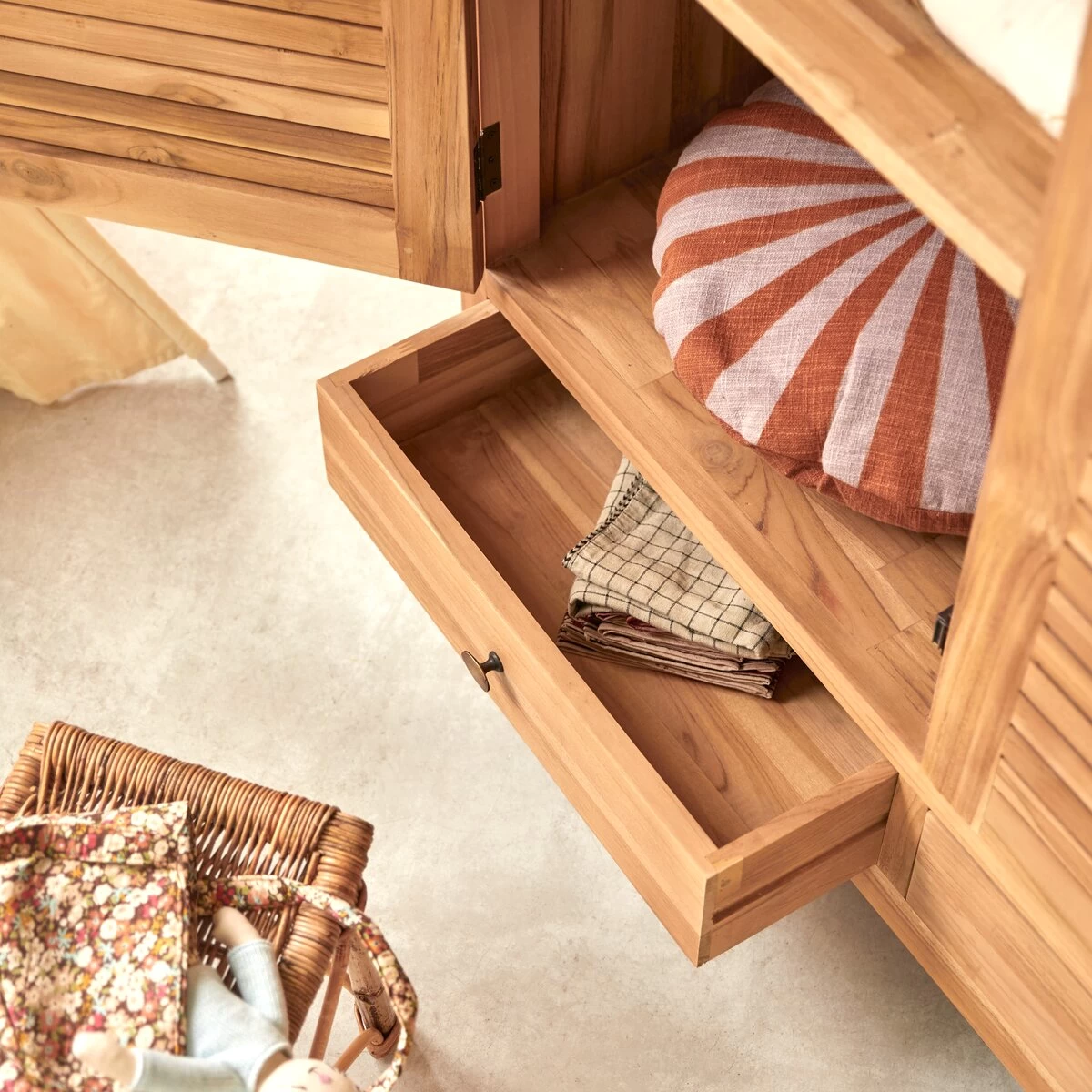 Suzette - Armoire Enfant En Teck Massif – Image 5