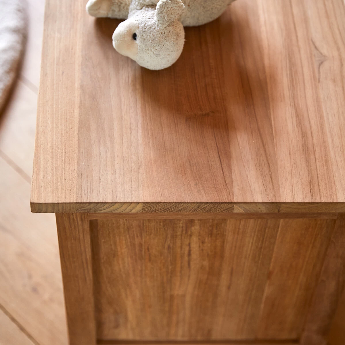 Suzette - Coffre Enfant En Teck Massif – Image 3