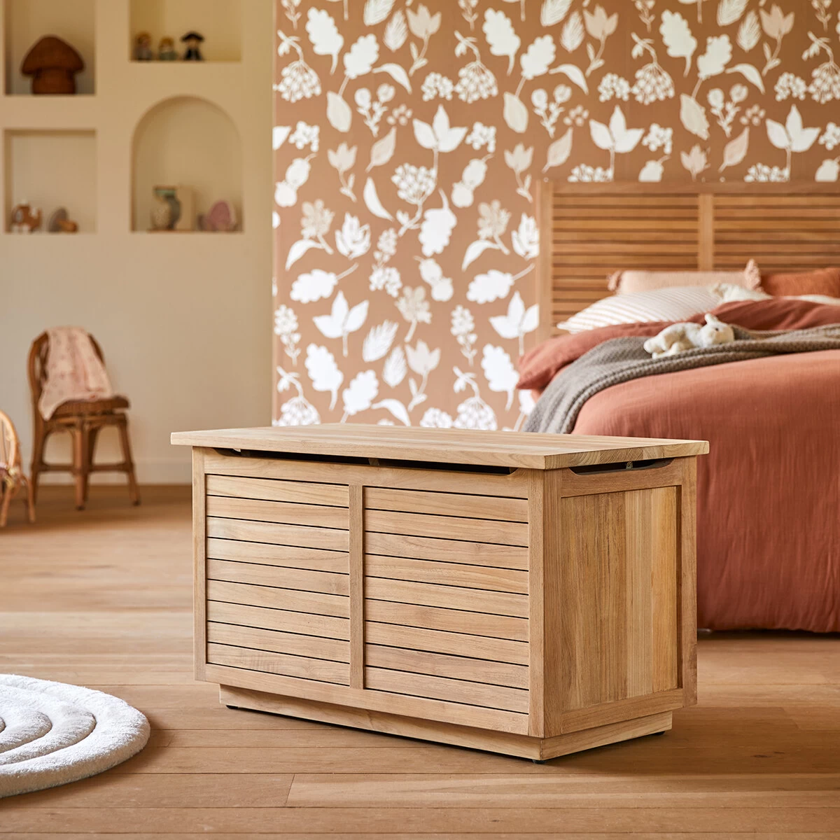 Suzette - Coffre Enfant En Teck Massif – Image 4