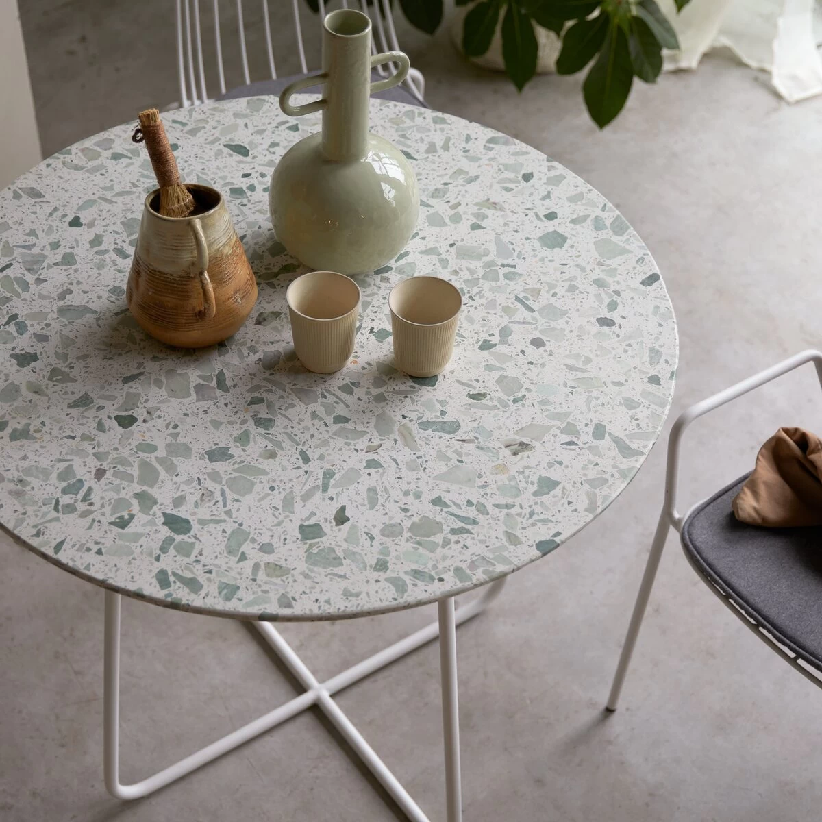 Elio - Table Ronde En Terrazzo Premium Et Métal Green 4 Pers. – Image 3