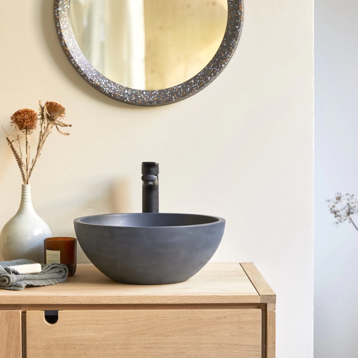 Micha - Vasque Ronde En Terrazzo Black – Image 2