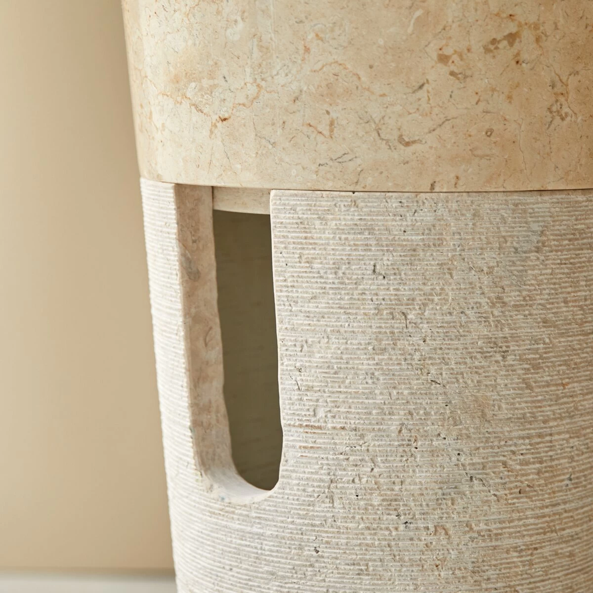 Koni - Vasque Sur Pied En Marbre Cream – Image 4