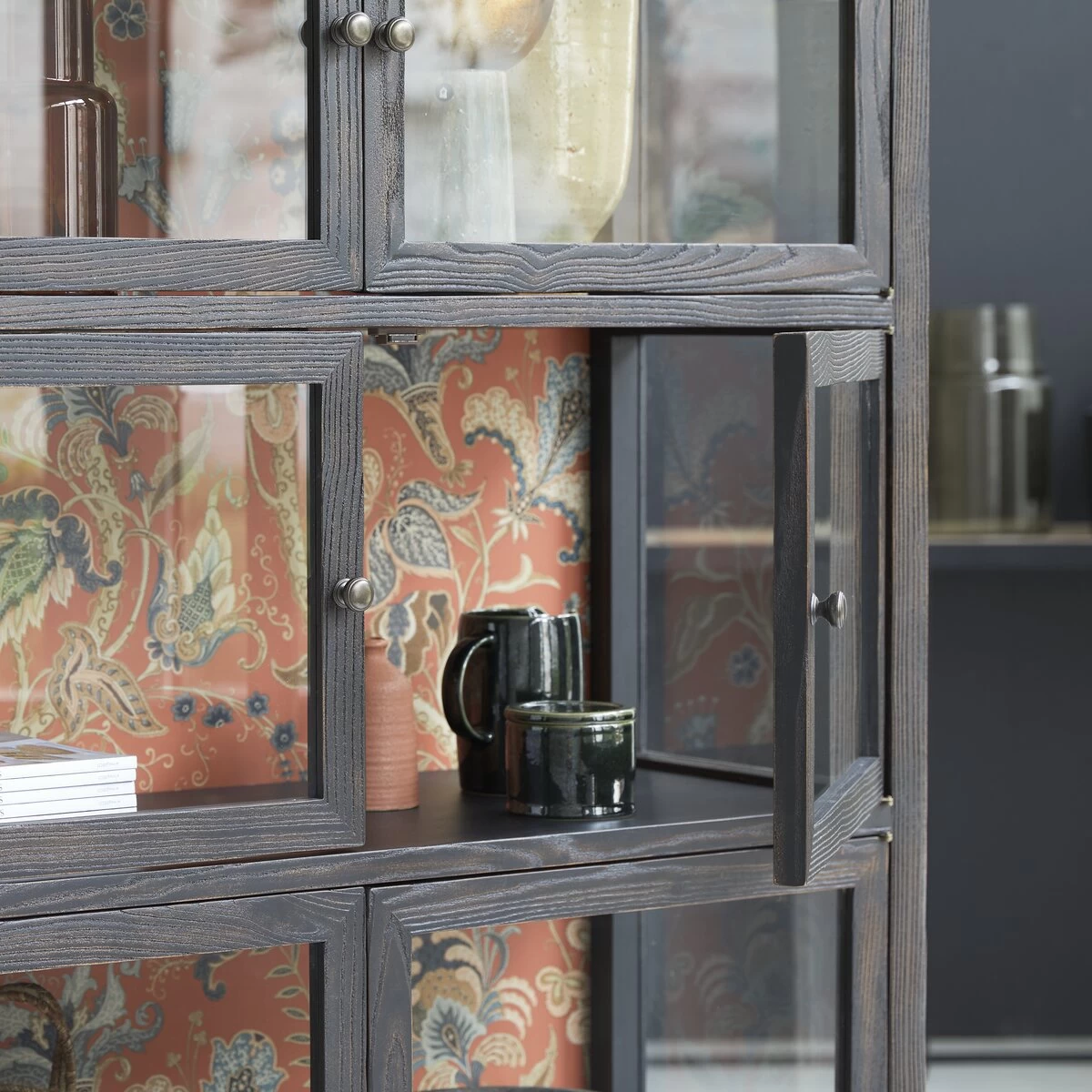 Tana - Vitrine En Orme – Image 2